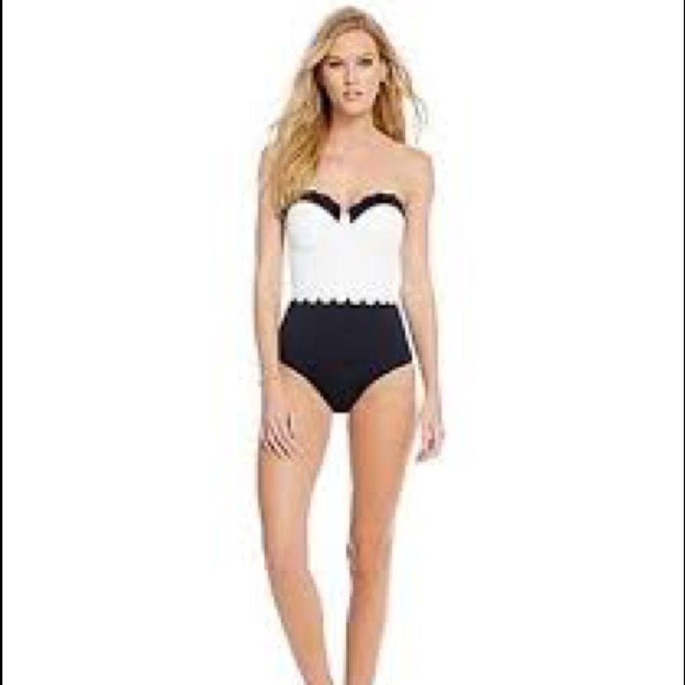 Cremieux One Piece Scalloped Swimsuit